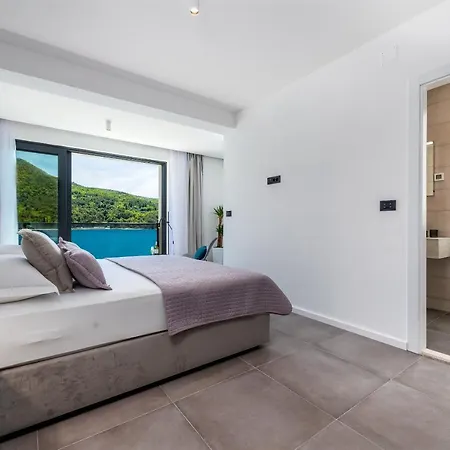 Villa Captivating Belle Riviere Private Infinity Pool Next To The Sea Slano Dubrovnik