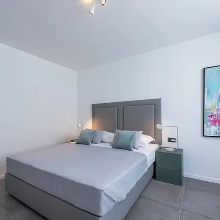 Вилла Captivating Belle Riviere Private Infinity Pool Дубровник