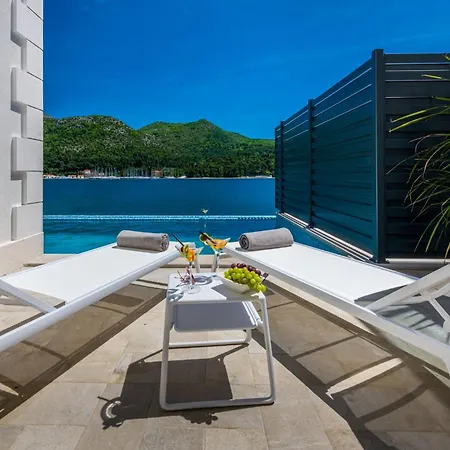 Captivating Belle Riviere Private Infinity Pool Next To The Sea Slano Dubrovnik