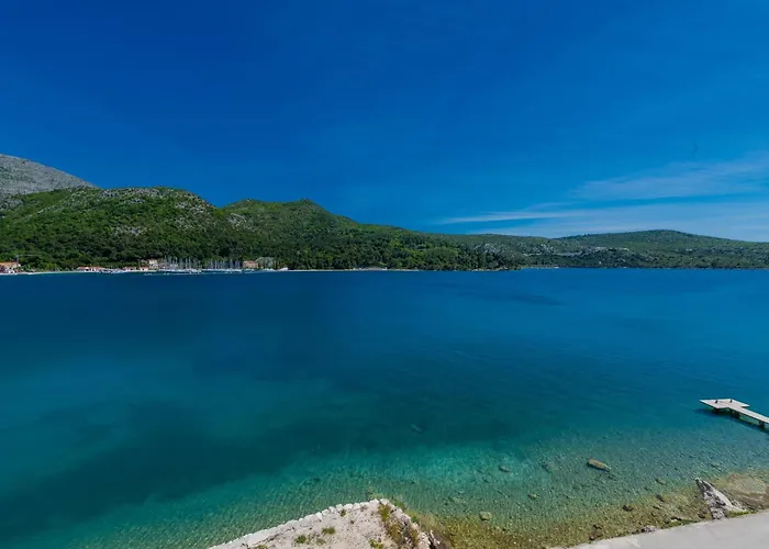 Captivating Belle Riviere Private Infinity Pool Dubrownik