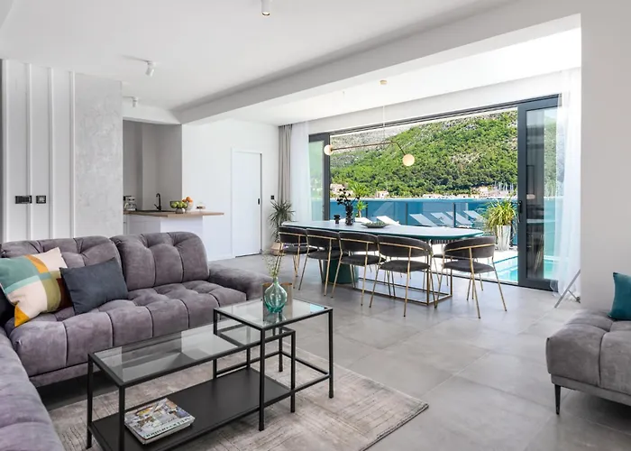 Captivating Belle Riviere Private Infinity Pool Willa Dubrownik