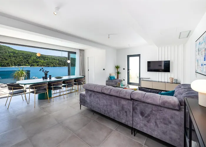 Captivating Belle Riviere Private Infinity Pool Dubrownik