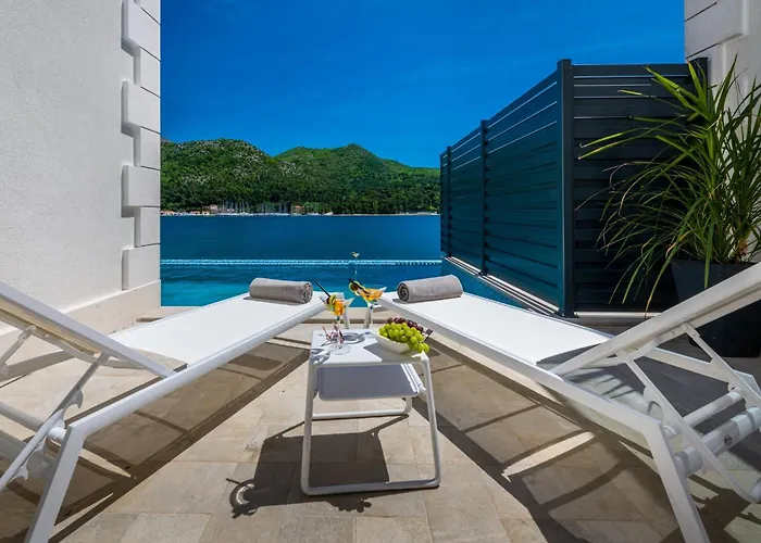 Captivating Belle Riviere Private Infinity Pool Dubrownik